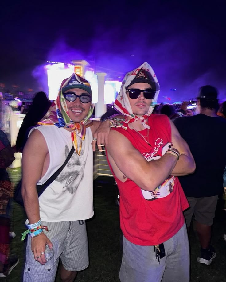 What to Actually Wear to a Rave in India